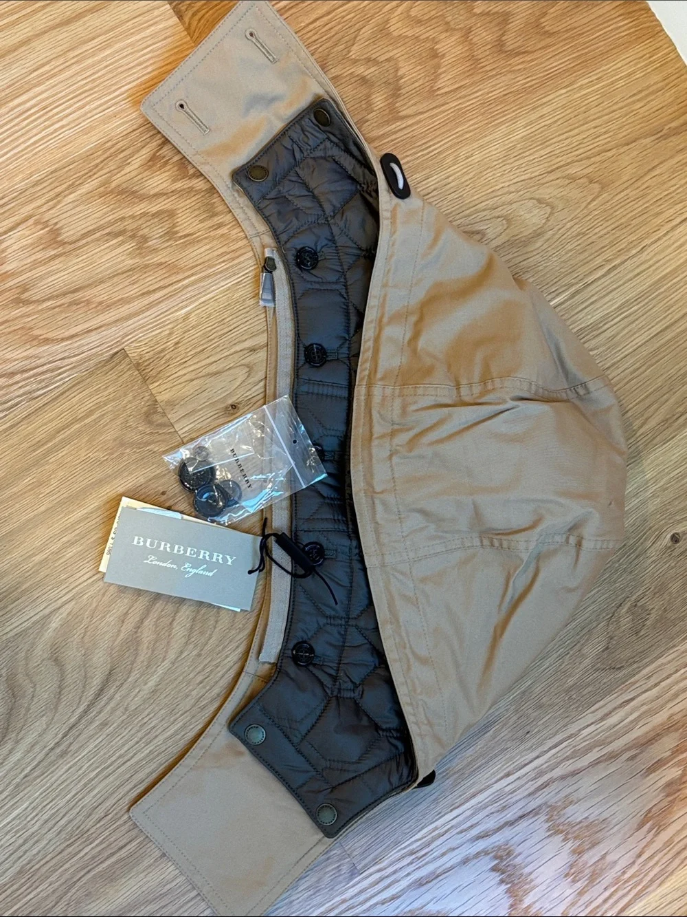 Burberry Tan Double-Breasted Trench Coat with Detachable Hood - Picture 6 of 13